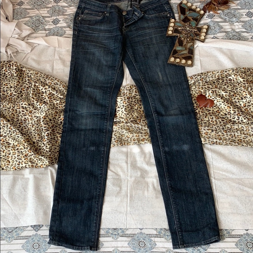 EUC Buffalo straight leg jeans size 27